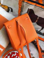 Uubags | Hermes Kelly Ado leather Togo backpack in orange 22cm - 3