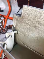 Uubags | Hermes Kelly Ado leather Togo backpack in white with gold buckle 22cm - 2