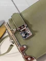 Uubags | Louis Vuitton M25445 New Slim Trunk Bag In Green 23x12x4cm - 4