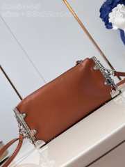 Uubags | Louis Vuitton M25445 New Slim Trunk Bag In Brown 23x12x4cm - 3