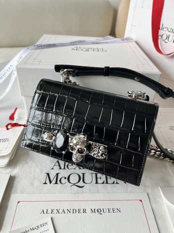 Uubags | Alexander McQueen gemstone bag in black with silver buckle 17.5x9.5x4cm