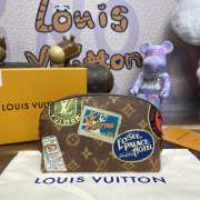 Uubags | Louis Vuitton M83597 Flight Mode Cosmetic Monogram Canvas material bag 19x12x6cm - 1