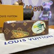 Uubags | Louis Vuitton M83597 Flight Mode Cosmetic Monogram Canvas material bag 19x12x6cm - 4