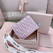 Uubags | Miu Miu small matelassé nappa leather wallet in light pink 11.2x8.5cm - 3