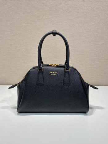 Uubags | Prada medium Saffiano leather bag in black 21.5x32x10.5cm