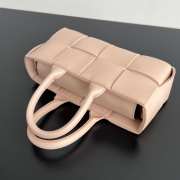 Uubags | Bottega Veneta Mini East-West Arco Tote Bag In Lotus 11x22x5.5cm - 5