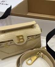 Uubags | Balmain B-Buzz 19 bag in beige crocodile-embossed calfskin 19x12x7.5cm - 5