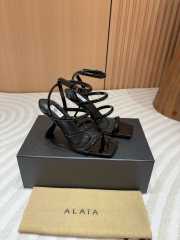 Uubags | Alaia high heels in black 9.5cm - 6