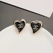 Uubags | Chanel enamel logo heart stud earrings - 1