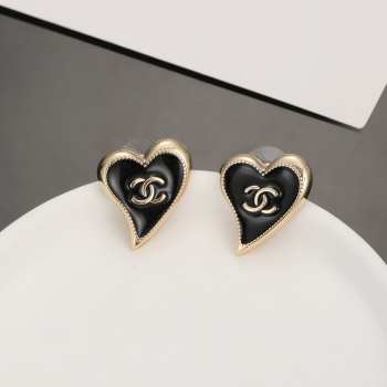 Uubags | Chanel enamel logo heart stud earrings