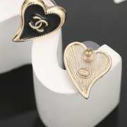 Uubags | Chanel enamel logo heart stud earrings - 3