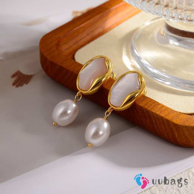 Uubags | Chloe pearl earrings  - 1