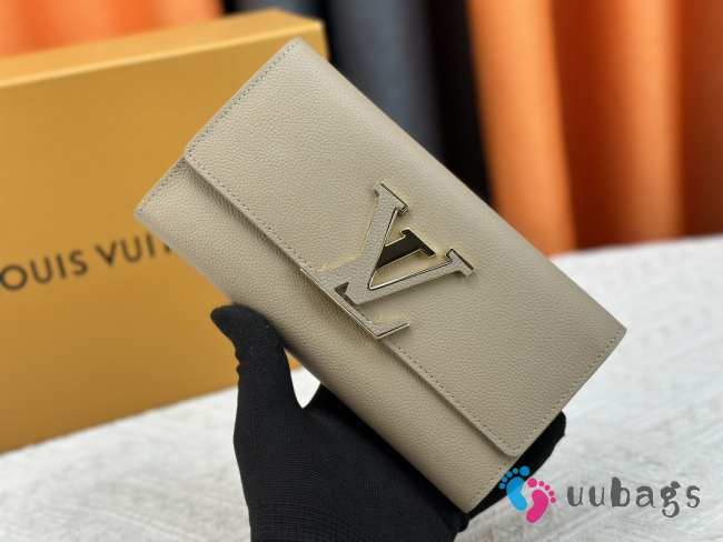 Uubags | Louis Vuitton M61248 Capucines Wallet In Grey 20x11x2.5cm - 1