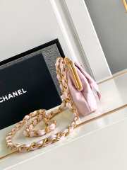 Uubags | Chanel Clutch With trap Shiny Crinkle Effect Lambskin, Shiny Lambskin & Gold Metallic Pink - 2