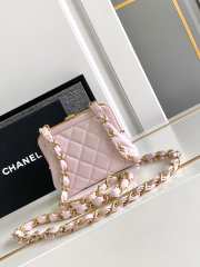 Uubags | Chanel Clutch With trap Shiny Crinkle Effect Lambskin, Shiny Lambskin & Gold Metallic Pink - 5