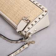 Uubags | Valentino Small White Rockstud Shoulder Bag In Bouclé Raffia 19x13x7cm - 4