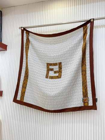 Uubags | Fendi scarf brown/white 90x90cm