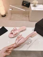 Uubags | Chanel bow slipper with small logo C in pink 1.5cm - 6