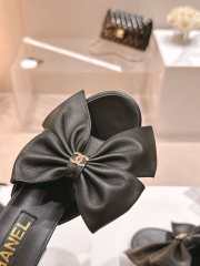 Uubags | Chanel bow slipper with small logo C in black 6cm - 6