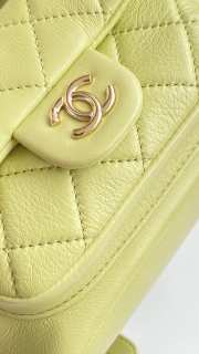 Uubags | Chanel Backpack Grained Shiny Calfskin & Gold-Tone Metal Light Green 18x19x12cm - 2