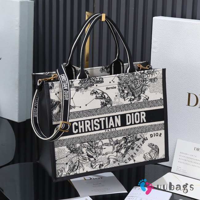 Uubags | Latte Multicolor Dior Zodiac Embroidery and Black Calfskin 36.5x28x17.5cm - 1