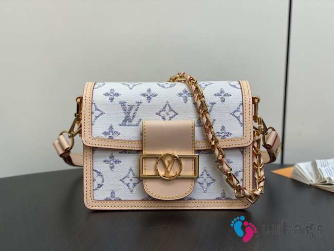 Uubags | Louis Vuitton M24841 Mini Dauphine Multicolor Beige and Monogram Flowers Bag 20x15x9cm   - 1