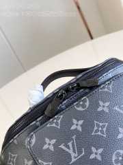 Uubags | Louis Vuitton M47058 Rush Bumbag Black Monogram Shadow calfskin leather 30x15x8cm - 3