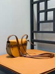 Uubags | Loewe Gate Mini Anagram Shoulder Bag Tan 21x12.5x9cm - 2