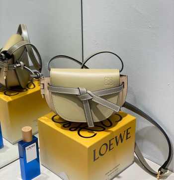 Uubags | Loewe Gate Mini Anagram Shoulder Bag Sand 21x12.5x9.5cm