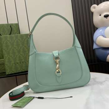 Uubags | Gucci Jackie mini bag in pastel green patent leather 27.5x19x4cm