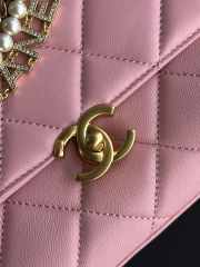 Uubags | Chanel 24A Pearl Chain Flap Bag Pink 20x7.5x15cm - 4