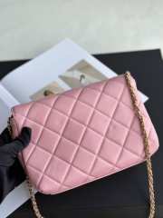 Uubags | Chanel 24A Pearl Chain Flap Bag Pink 20x7.5x15cm - 5