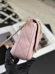 Uubags | Chanel 24A Pearl Chain Flap Bag Light Pink 20x7.5x15cm - 6