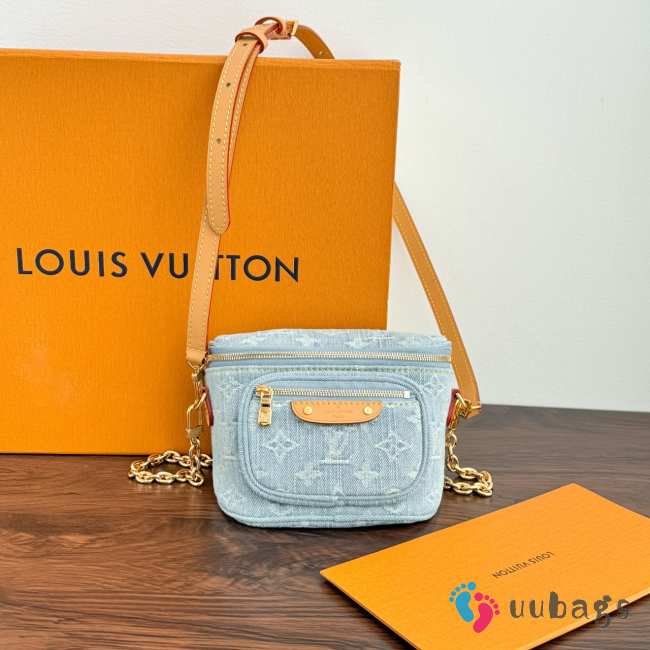 Uubags | Louis Vuitton M83353 Mini Bumbag 17x12x9.5cm - 1