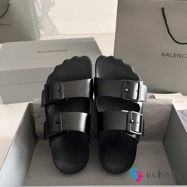 Uubags | Balenciaga Sunday buckled sandals in black  - 1