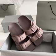 Uubags | Balenciaga Sunday Sandal in pink suede calfskin  - 5