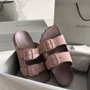 Uubags | Balenciaga Sunday Sandal in pink suede calfskin  - 6