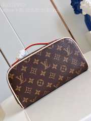 Uubags | Louis Vuitton M11750 Toiletry monogram coated canvas bag 24x13x13cm - 4