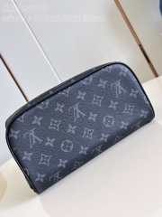 Uubags | Louis Vuitton M11750 Toiletry monogram coated canvas bag in black 24x13x13cm - 4