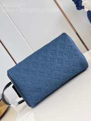 Uubags | Louis Vuitton M11497 Dopp Kit In Sapphire 28x15x16.5cm - 4