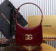 Uubags | Dolce & Gabbana 3.5 shoulder bag in red pattent leather with DG logo 22x18x6cm - 1