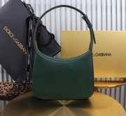 Uubags | Dolce & Gabbana green calfskin 3.5 shoulder bag with DG logo 22x18x6cm - 5