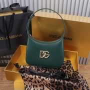 Uubags | Dolce & Gabbana green calfskin 3.5 shoulder bag with DG logo 22x18x6cm - 2