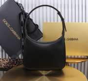 Uubags | Dolce & Gabbana black calfskin 3.5 shoulder bag with DG logo 22x18x6cm - 5