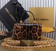 Uubags |  Dolce & Gabbana DG Girls mini bag comes in leopard-print polished calfskin 10x18x3.5cm - 6