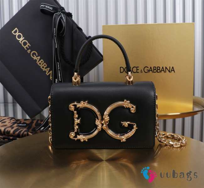 Uubags | Dolce & Gabbana DG Girls Bag In Black Calfskin Leather 10x18x3.5cm - 1