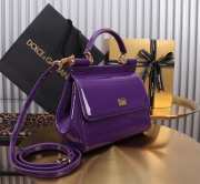 Uubags | Dolce & Gabbana medium patent leather Sicily bag in purple 20x16x8cm - 2