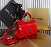 Uubags | Dolce & Gabbana small patent leather Sicily bag in red 11x18x6cm - 2