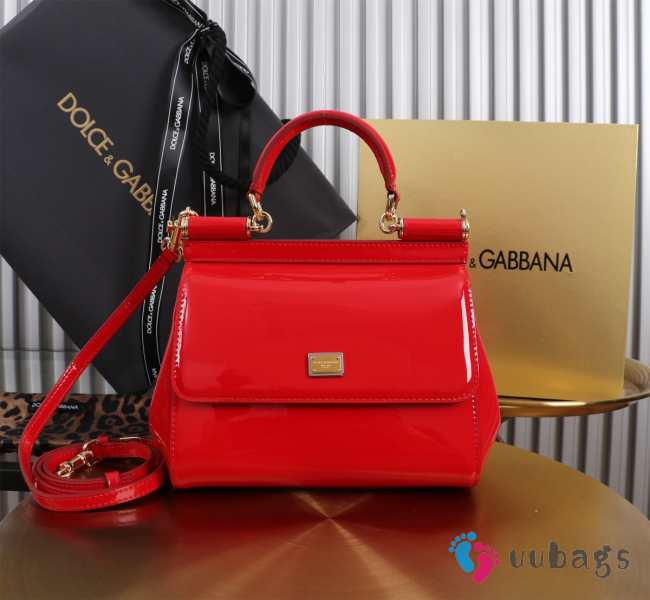 Uubags | Dolce & Gabbana medium patent leather Sicily bag in red 20x16x8cm - 1