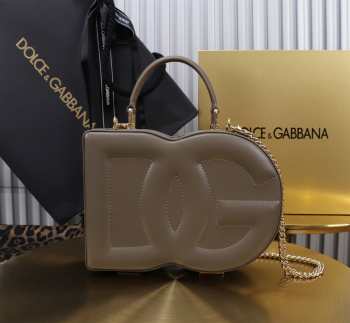 Uubags | Dolce & Gabbana Logo Box bag in grey 20x15x6.5cm